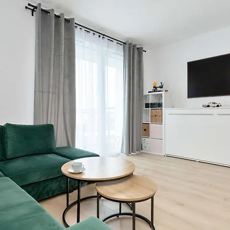Modern Pet-friendly With Parking And Balcony By Renters Gdańsk