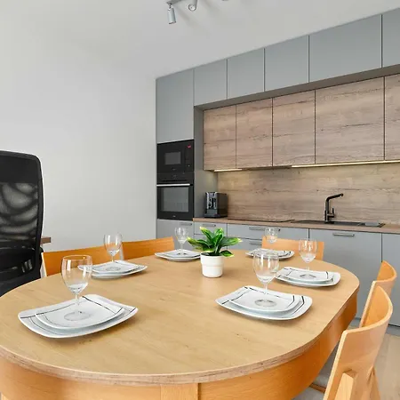 Appartement Modern Pet-friendly With Parking And Balcony By Renters
